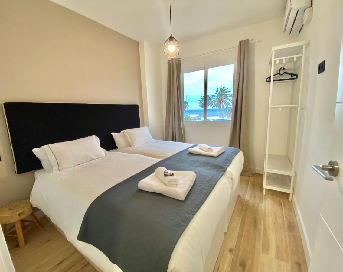 Soek Pedregalejo Seafront Holidays Homes Malaga Exterior photo
